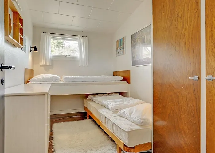 Taimi - 200m From The Sea By Interhome Feriehus