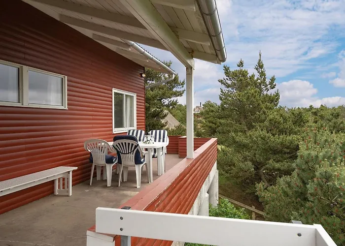 Taimi - 200m From The Sea By Interhome *